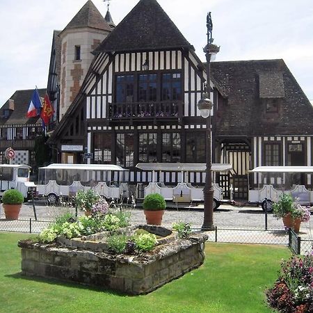 Maison Moderne Et Spacieuse Au Centre De Deauville Esterno foto